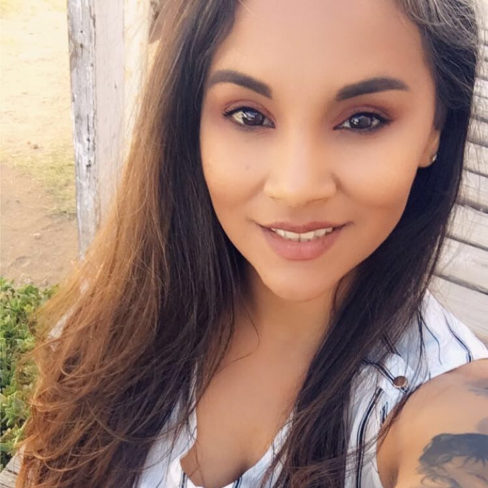 Meet your Posher, Jasmine